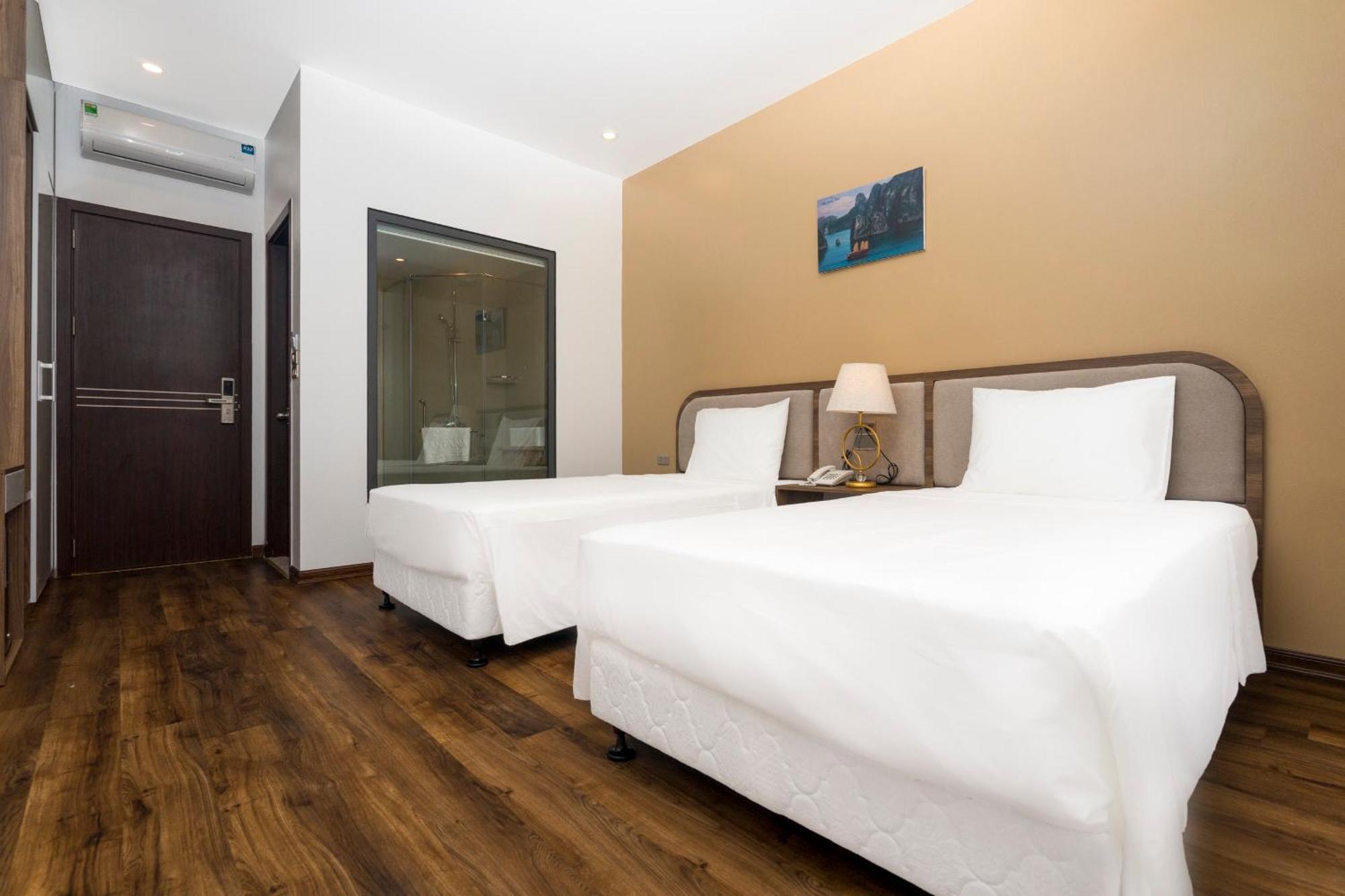 Lantana Ha Long Hotel E409 Sunplaza Pho Di Bo, Bai Chay, Ha Long Eksteriør billede